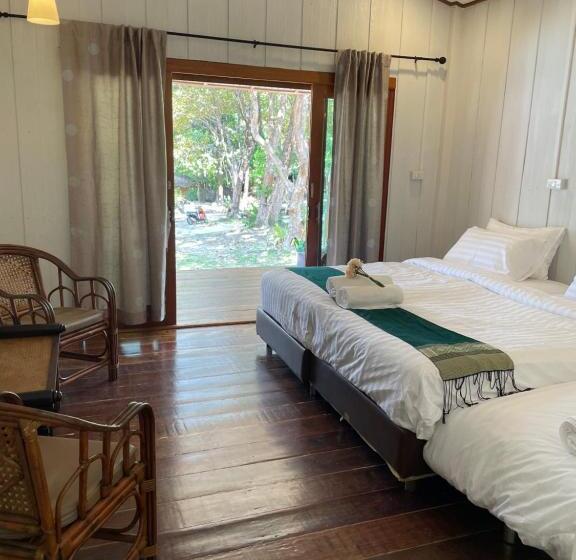 بانگلوی لوکس, Marina Resort Koh Phayam Ranong