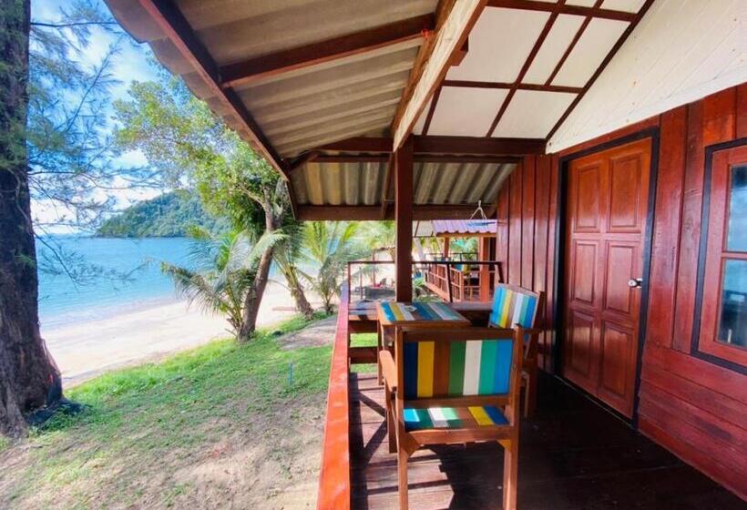 اتاق استاندارد با تخت بزرگ, Marina Resort Koh Phayam Ranong