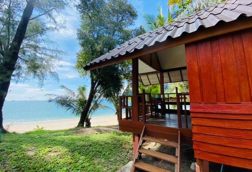 اتاق استاندارد با تخت بزرگ, Marina Resort Koh Phayam Ranong