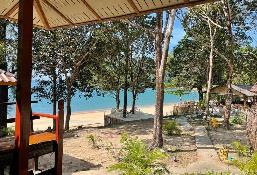 بانگلوی لوکس, Marina Resort Koh Phayam Ranong
