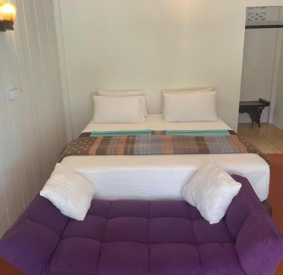 بانگلوی لوکس, Marina Resort Koh Phayam Ranong