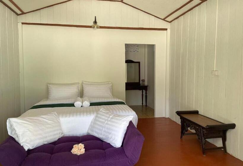 بانگلوی لوکس, Marina Resort Koh Phayam Ranong