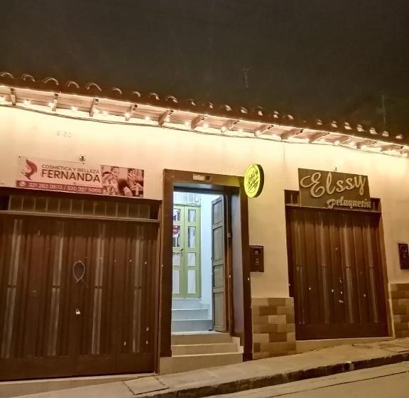 Четырехместный Номер Стандарт, Hostal Colombian Gold