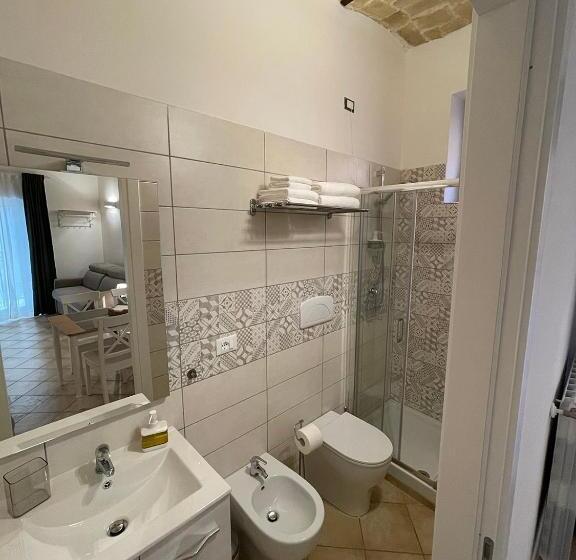 اتاق دوبلکس, B&b Sacca