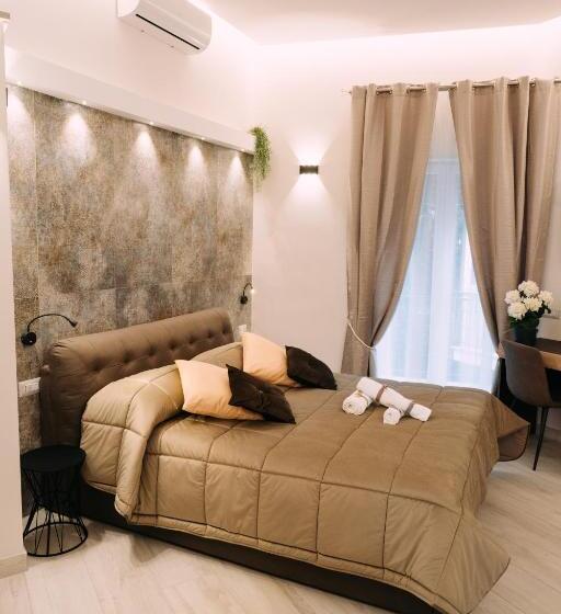 اتاق پریمیوم چهارنفره, Affittacamere La Magnolia