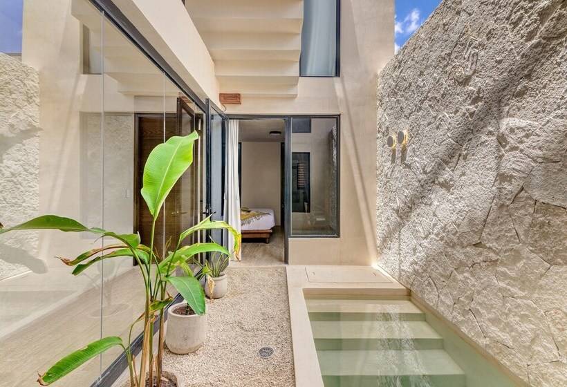 プール付きジュニアスイート, Eterna Tulum