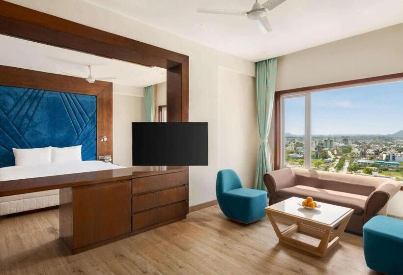 小型套房, Howard Johnson By Wyndham Udaipur Roop Nagar