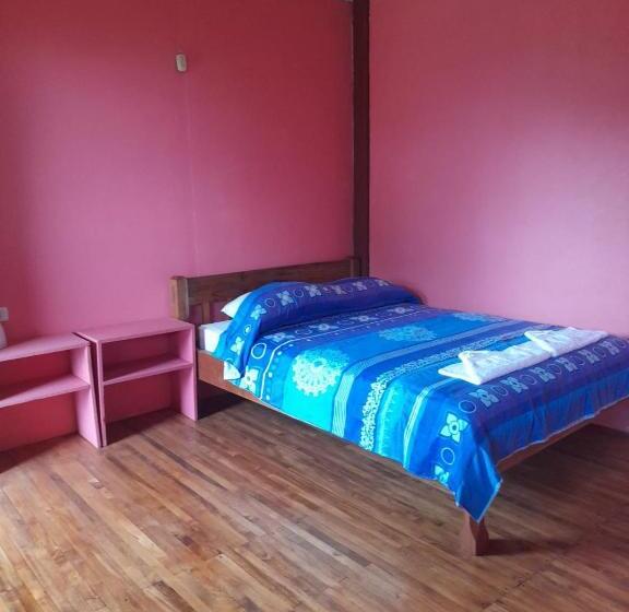 Номер Стандарт Трехместный, Hostal & Cabins Lidia S House, Forest And Ocean View