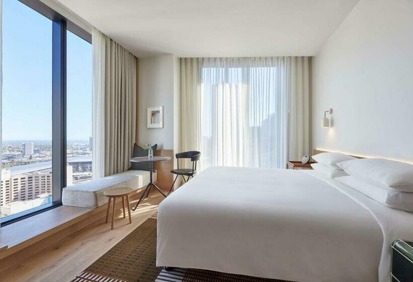 Номер Deluxe с Видом, Hyatt Centric Melbourne