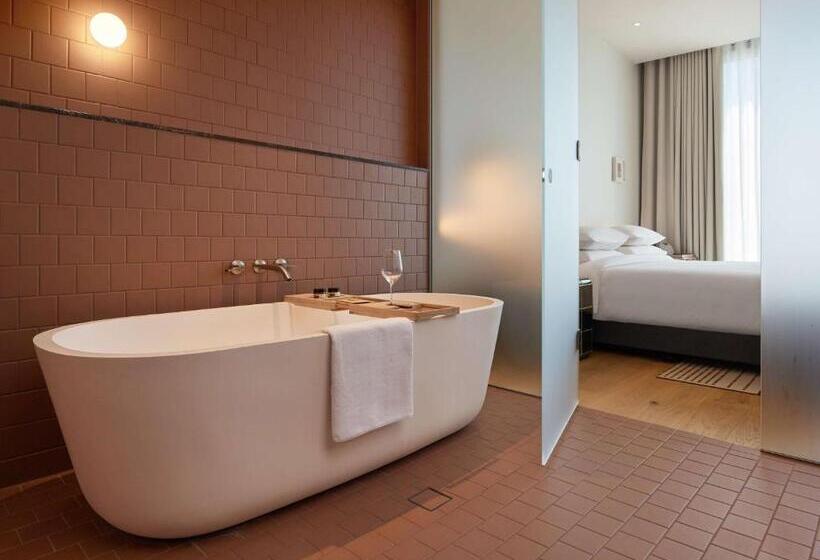 Люкс Кровать Кинг, Hyatt Centric Melbourne