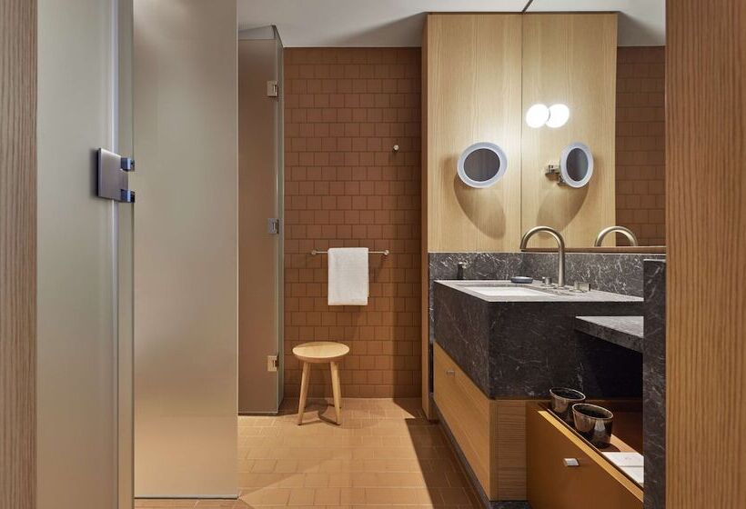 Номер Стандарт, Hyatt Centric Melbourne