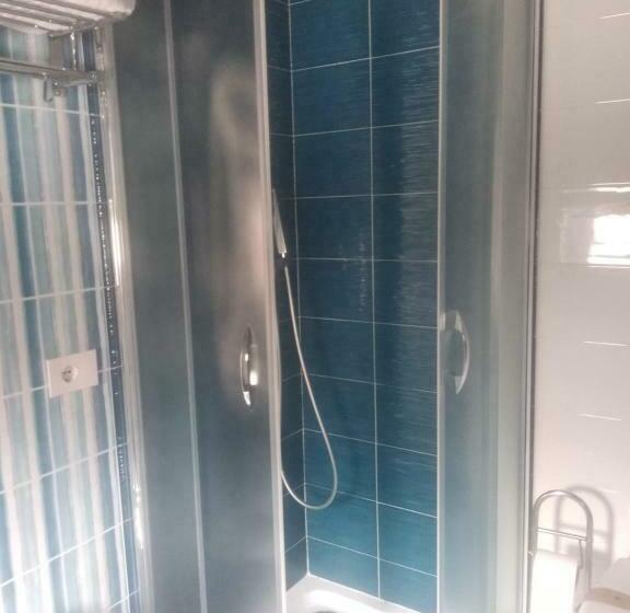 Quarto Basic, B&b Domus Piedigrotta