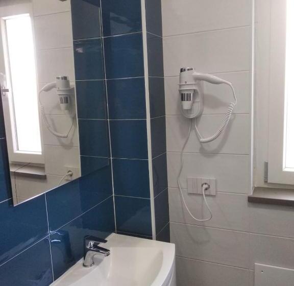 Quarto Basic, B&b Domus Piedigrotta