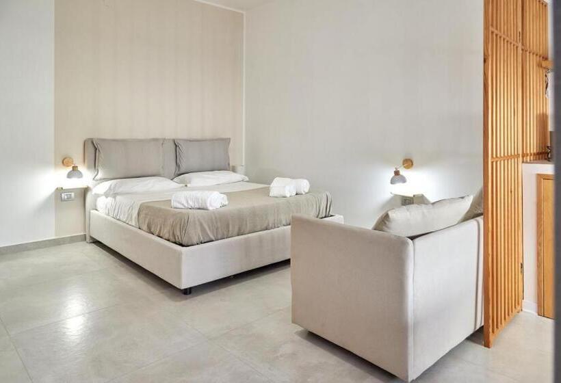 اتاق کلاسیک چهارنفره, Madama B&b