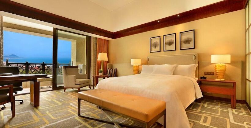 اتاق اجرایی با چشم‌انداز دریا, Hilton Qingdao Golden Beach