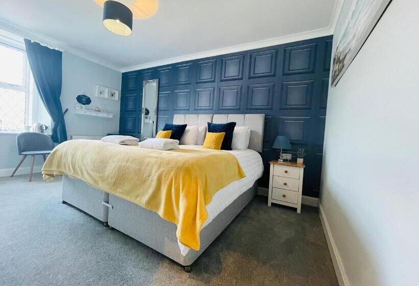 Номер Deluxe Вид на Озеро, Whinburn Guest House