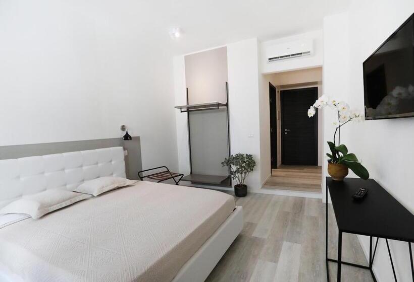 اتاق لوکس, B&b Boutique Four Rooms Bari