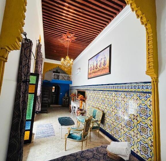 חדר סופריור עם מיטת קינג, Riad Dar Ouezzani