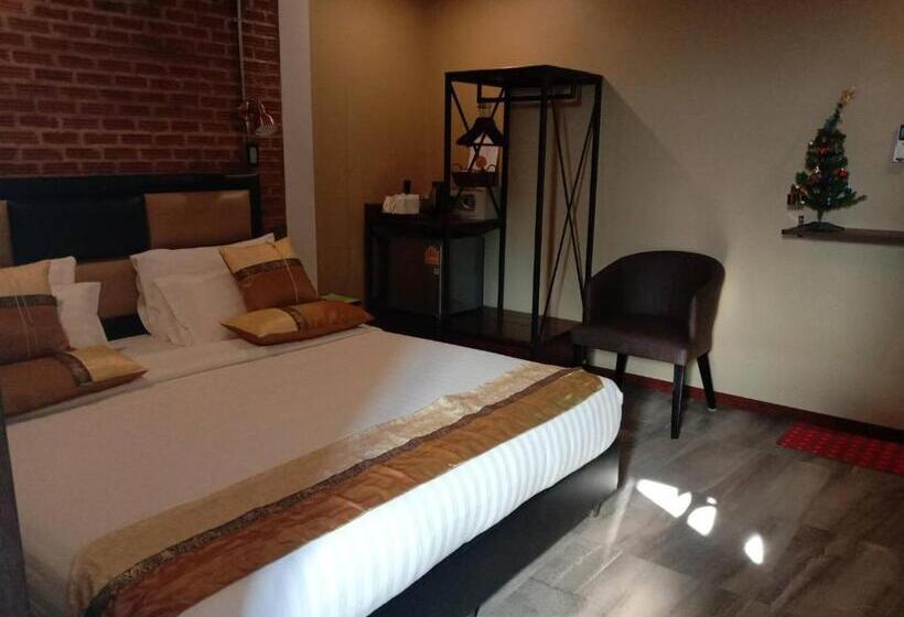 Номер Deluxe Кровать Кинг, Buddies Loft Samet