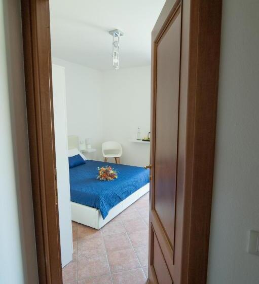 سوئیت 2 خوابه, B&b Ca Del Sole