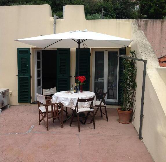 اتاق استاندارد چهار تخته, B&b Lacrêma