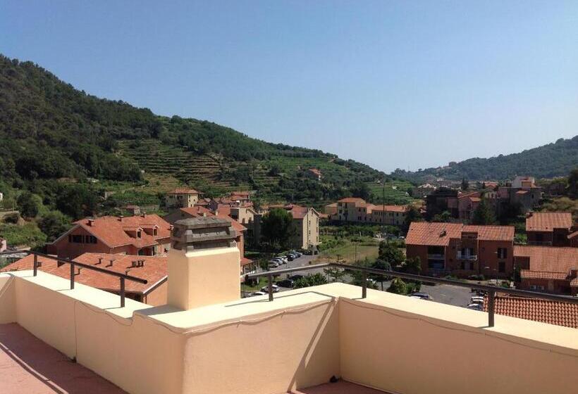 اتاق استاندارد چهار تخته, B&b Lacrêma