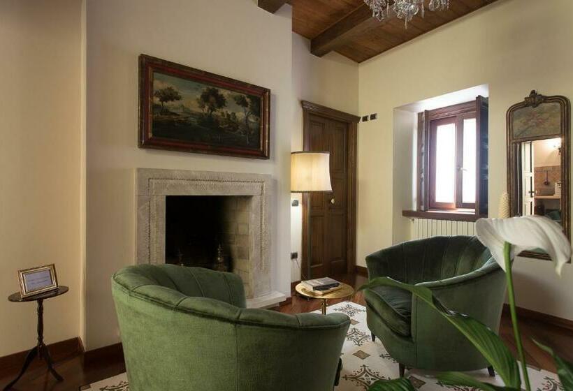 اتاق استاندارد, B&b Palazzo De I Mysteri