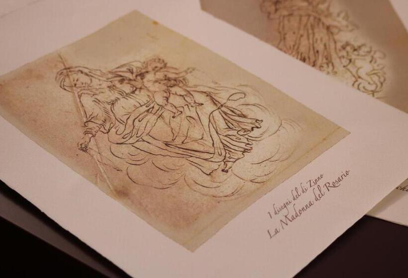 اتاق لوکس, B&b Palazzo De I Mysteri