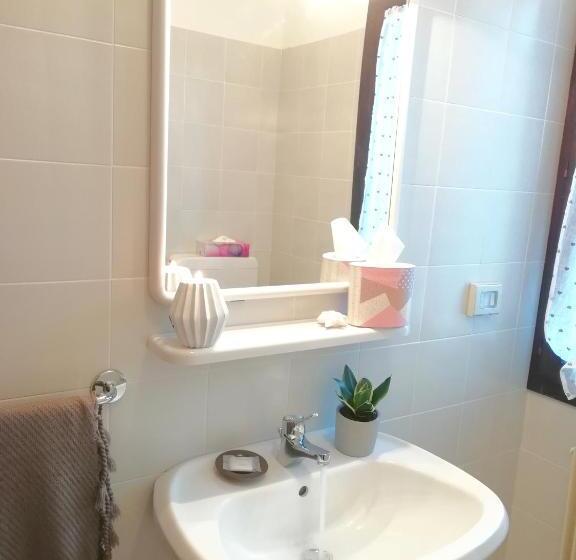 Семейный Номер, Elison On The Lake B&b