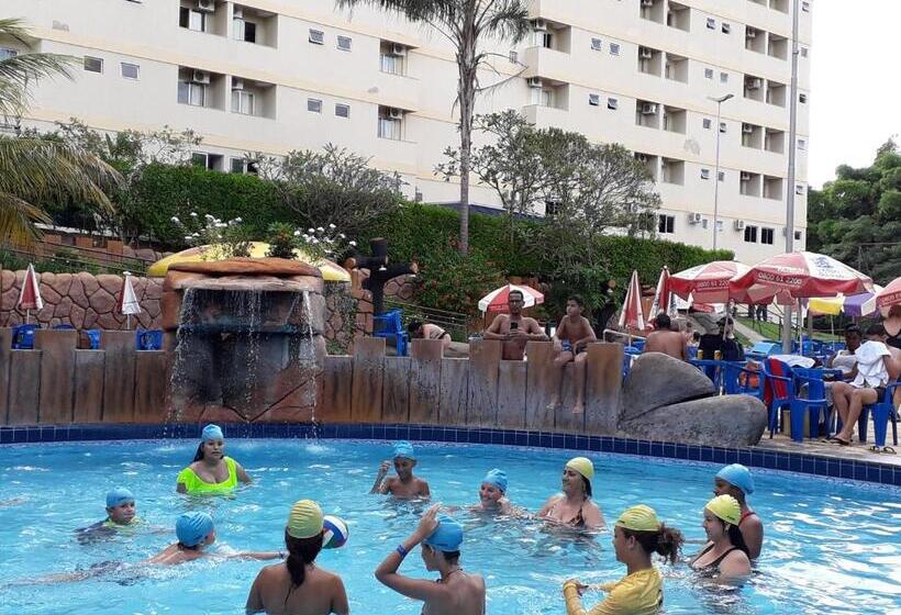 סוויטה, Golden Dolphin Grand