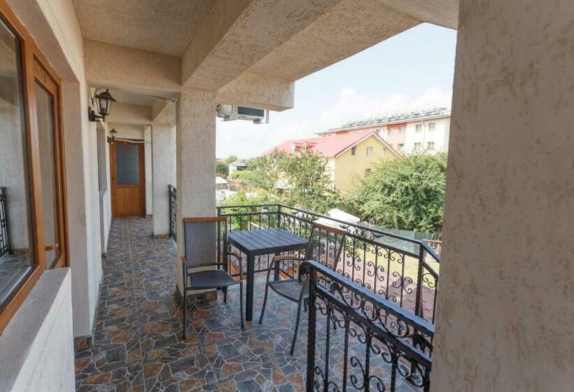 Номер Стандарт с Террасой, Casa Sarofin