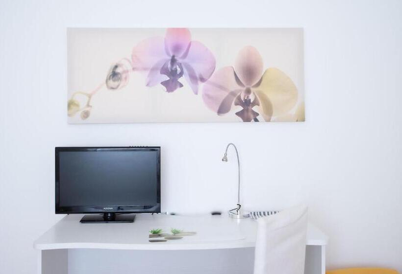 Номер Стандарт, B&b Brentagiardino