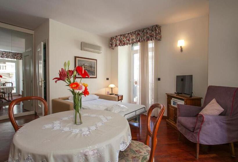 اتاق استاندارد یک نفره, Zodiacus Residence