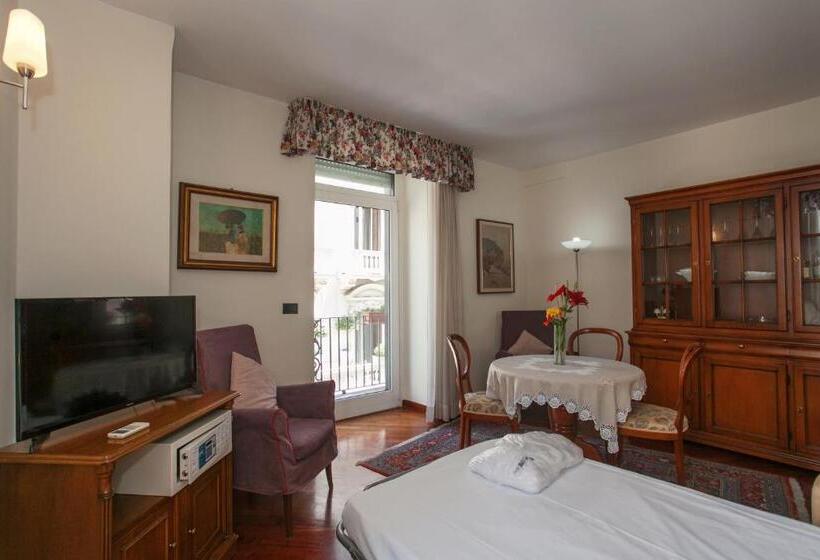 اتاق استاندارد یک نفره, Zodiacus Residence