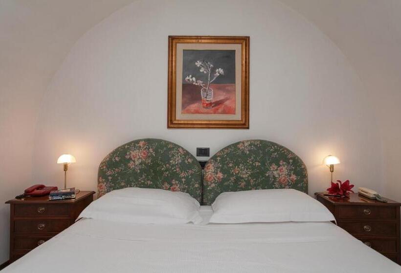 اتاق سوپریور, Zodiacus Residence