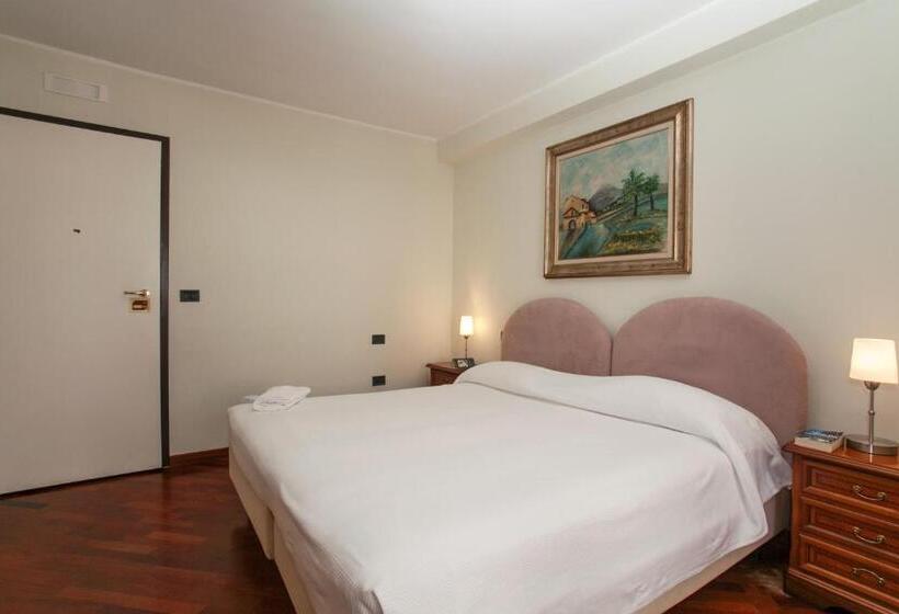 اتاق سوپریور, Zodiacus Residence