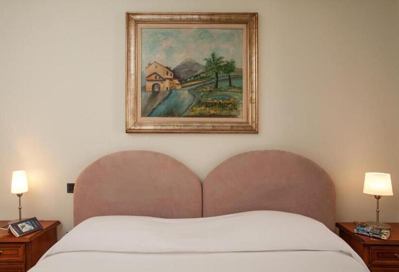 اتاق سوپریور, Zodiacus Residence