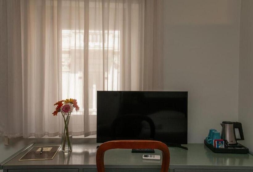 اتاق استاندارد یک نفره, Zodiacus Residence