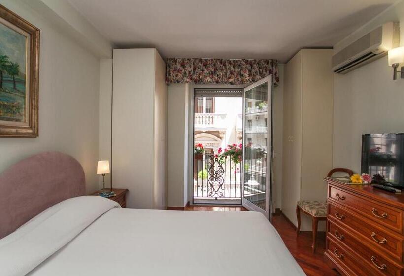 اتاق سوپریور, Zodiacus Residence