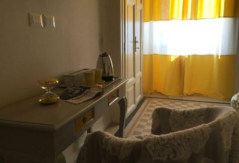 اتاق استاندارد, B&b Theodora
