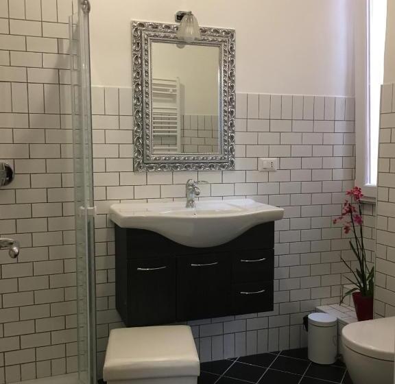 اتاق استاندارد, B&b Theodora