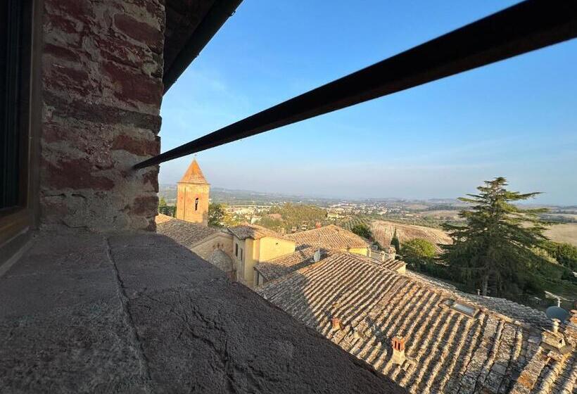 Трехместный Номер Комфорт, Antica Torre Del Borgo