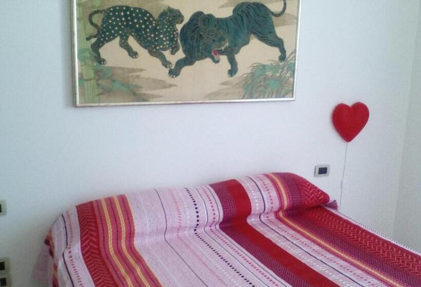 اتاق استاندارد با تخت بزرگ, Sister S Love