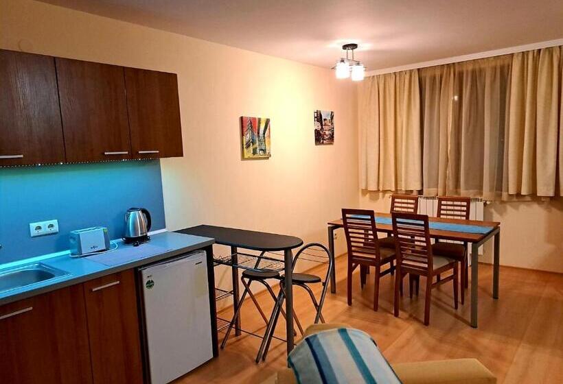 آپارتمان 1 خوابه با تراس, Enjoy Studios And Lovely Apartment Villa Park
