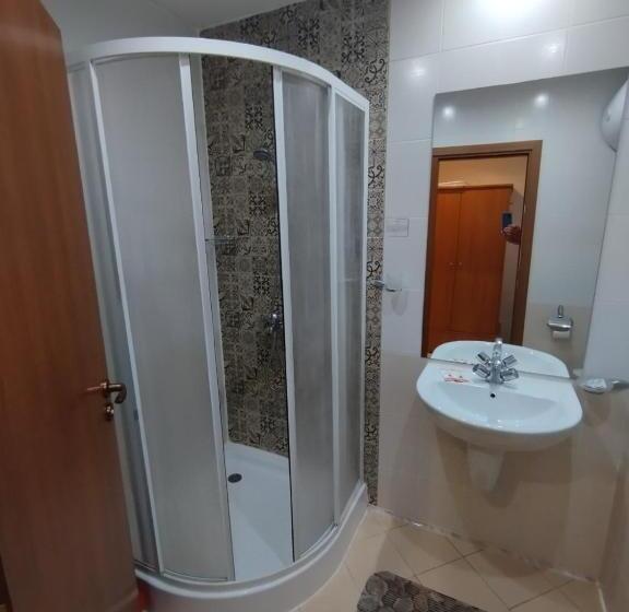 استودیو استاندارد با بالکن, Enjoy Studios And Lovely Apartment Villa Park