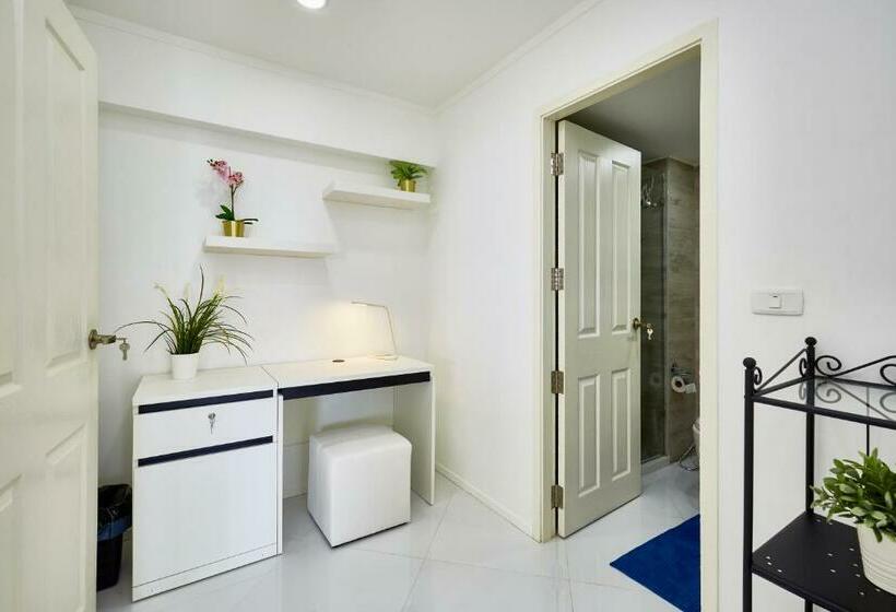 Apartamento 1 Dormitório Vista Mar, Luxurious Apartment On Jomtien Beach Road
