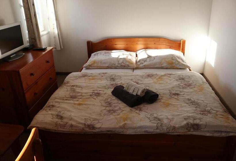 スタンダード４人部屋, Penzion Vlčárna