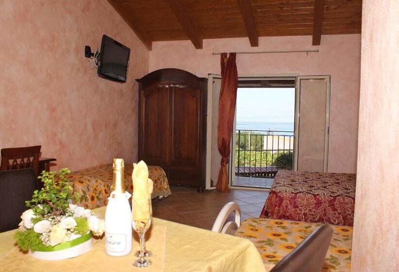 스탠다드 스튜디오 바다 전망, Villa Paladino   B&b E Guest House