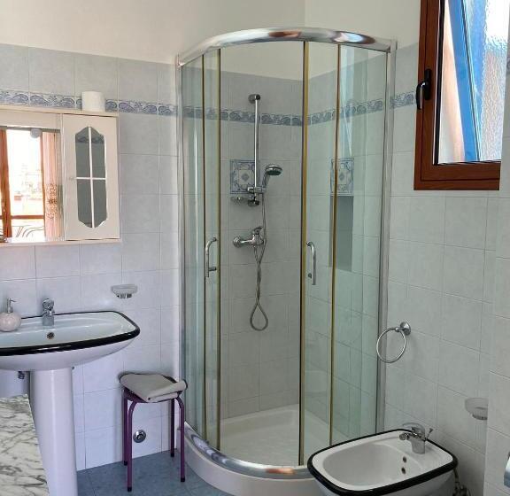 Трехместный Номер Deluxe Вид на Море, Belvedere4colonne B&b Rooms And Suite