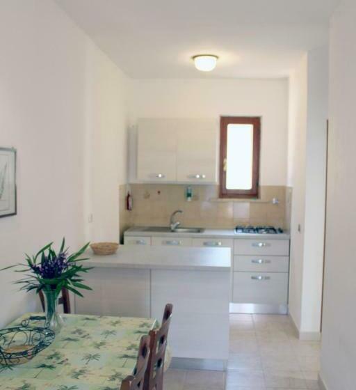 آپارتمان 2 خوابه, Casa Roberta